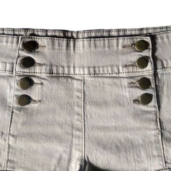 ❤️SALE! PRICE FINAL!❤️ FOREVER 21 SHORTS SIZE 29 - Picture 4 of 10